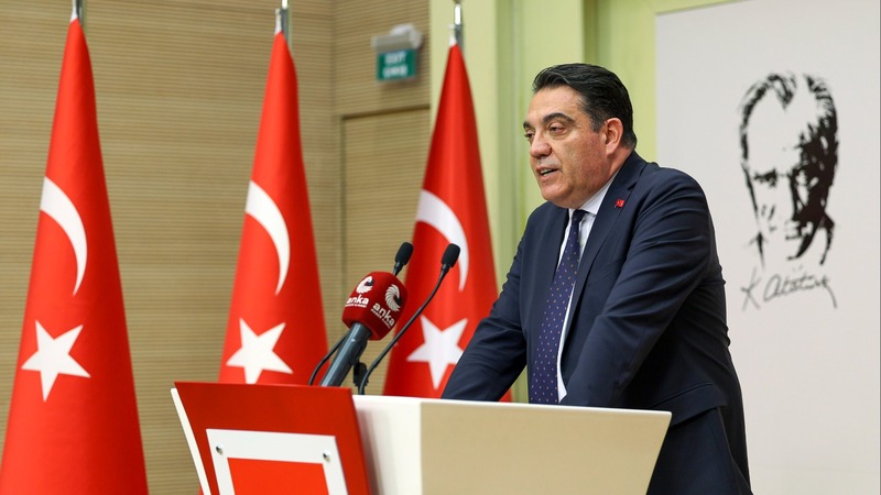 Μπαγτζίογλου: «Κόκκινος συναγερμός σε Αιγαίο–αν.Μεσόγειο – Λάθος να πουλάμε φρεγάτες ενώ οι απειλές αυξάνονται»